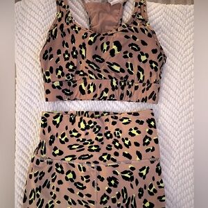 Fabletics Active Set - animal print
